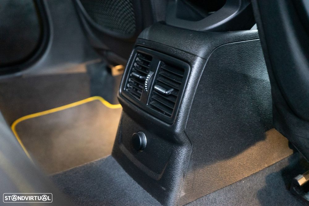 BMW X2 20 d xDrive Auto Pack M - 34