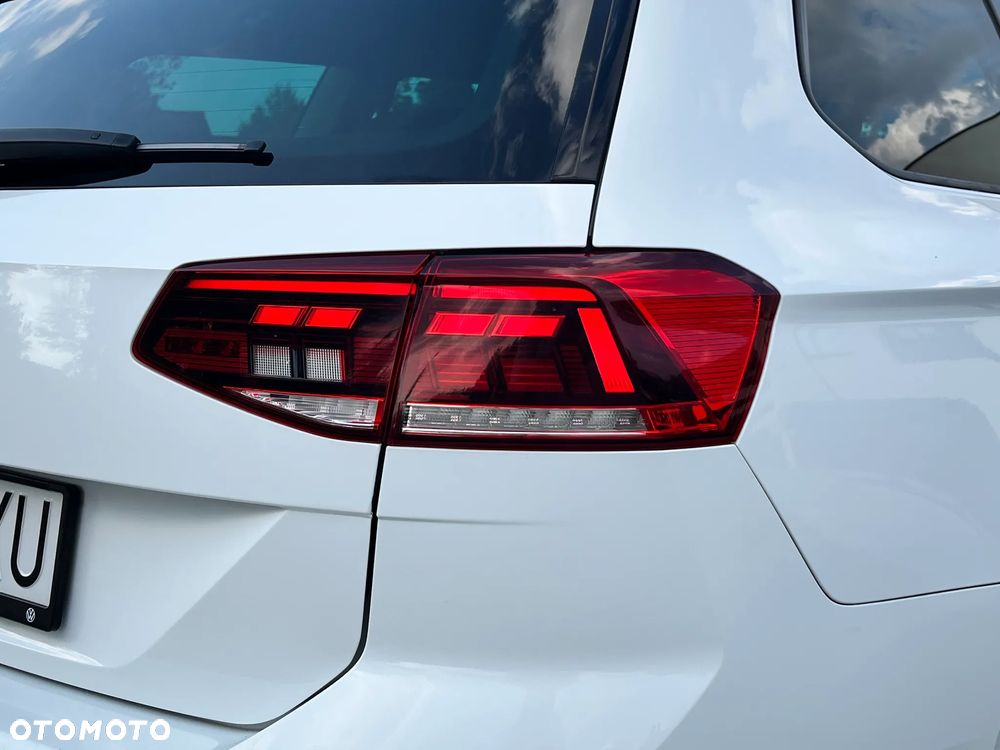 Volkswagen Passat 2.0 TDI EVO Essence - 40