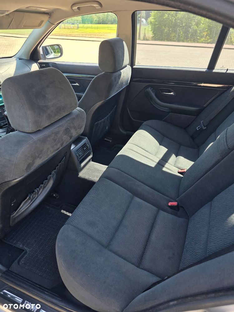BMW Seria 5 - 8