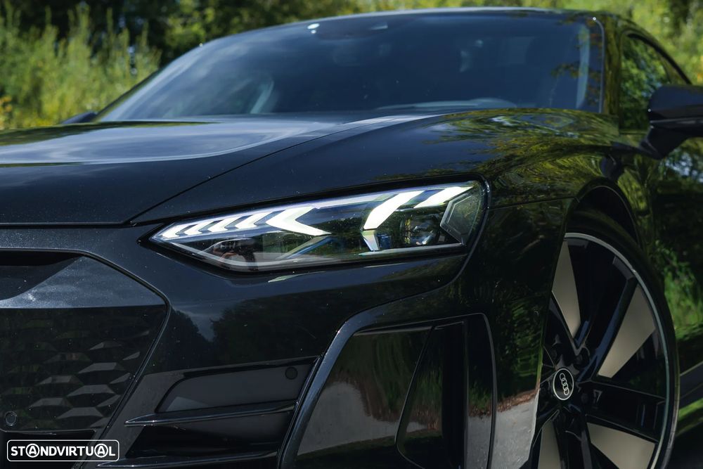 Audi e-tron GT quattro - 12