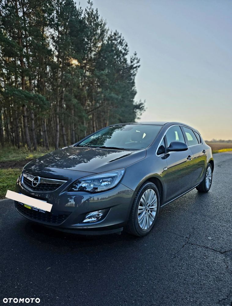 Opel Astra 1.4 T Cosmo - 8