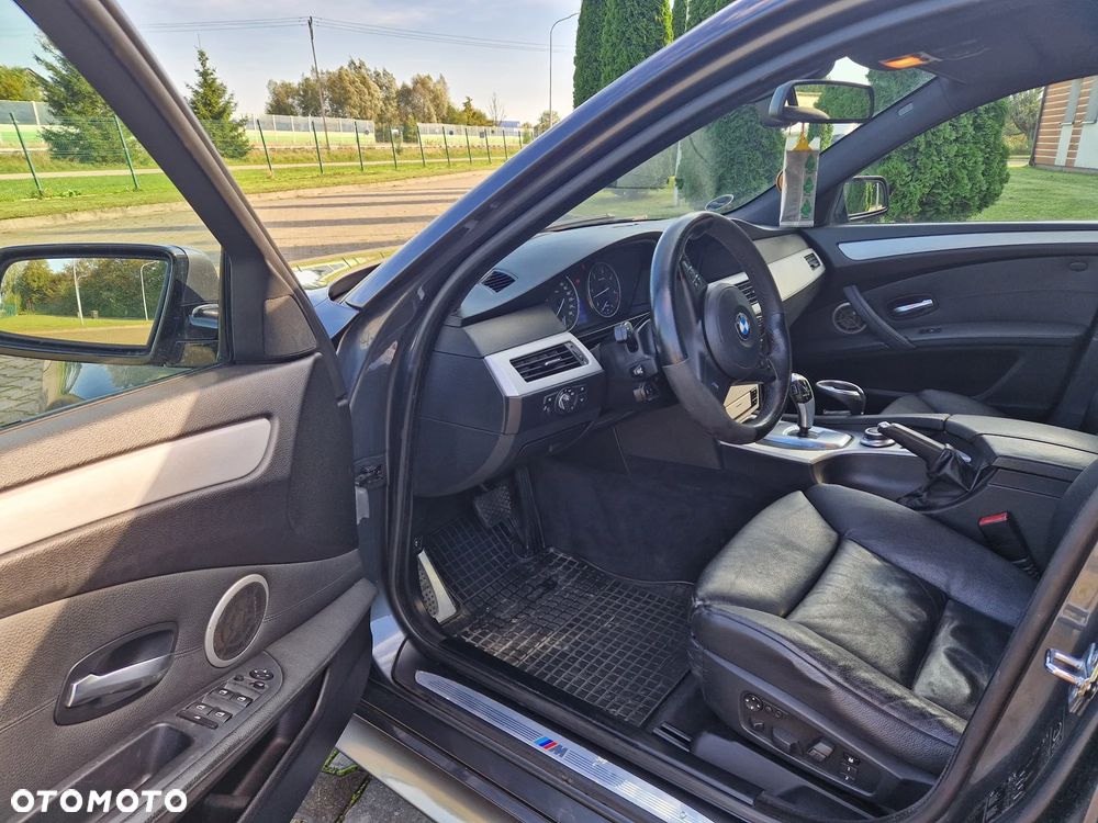 BMW Seria 5 - 17