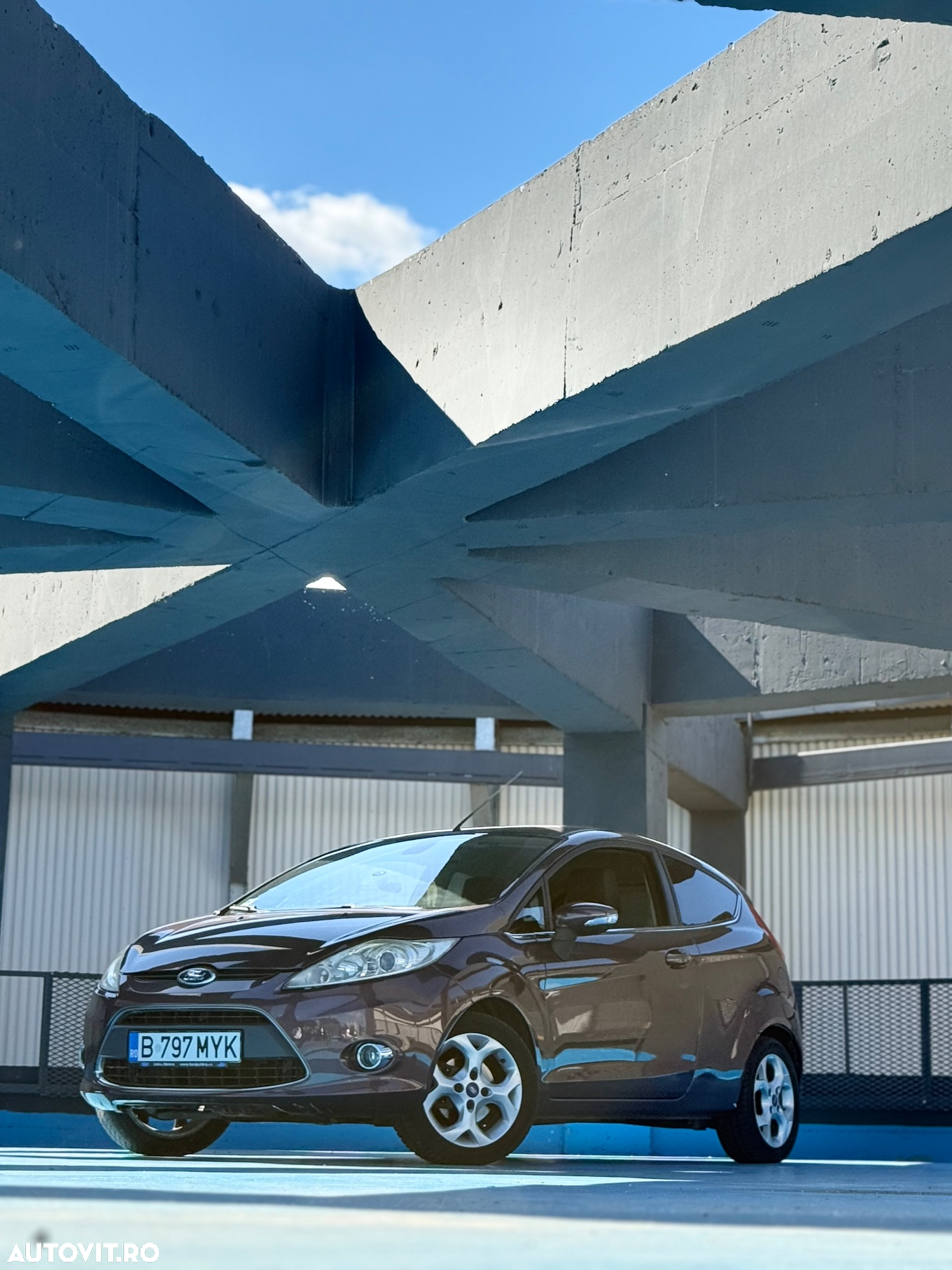 Ford Fiesta 1.4i Titanium - 4