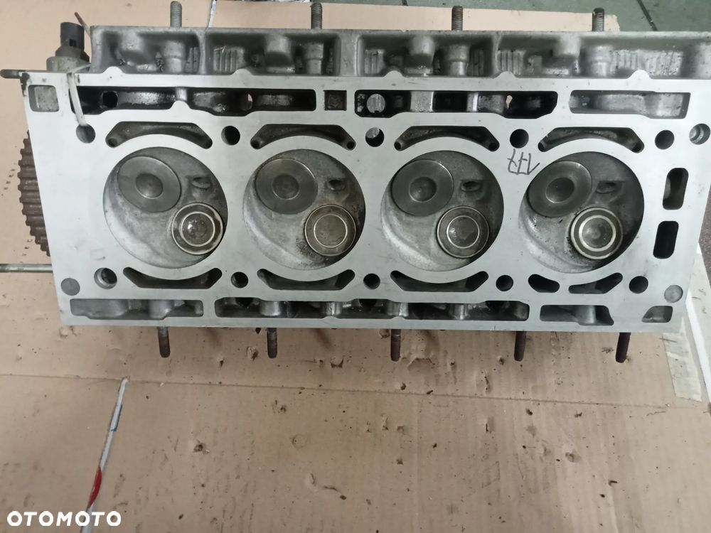GŁOWICA TWINGO 1.2 8V D7F800 PO REGENERACJI