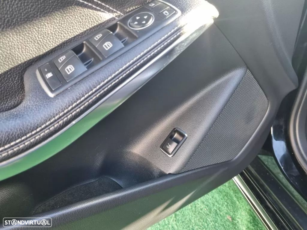 Mercedes-Benz CLA 220 d Aut. - 18