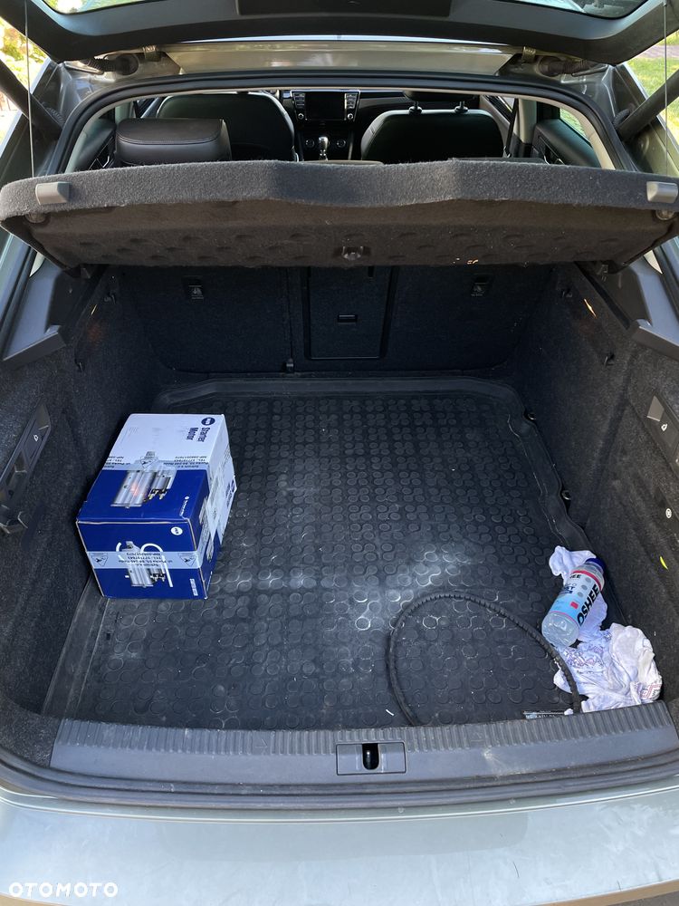 Skoda Superb 2.0 TDI L&K DSG - 13