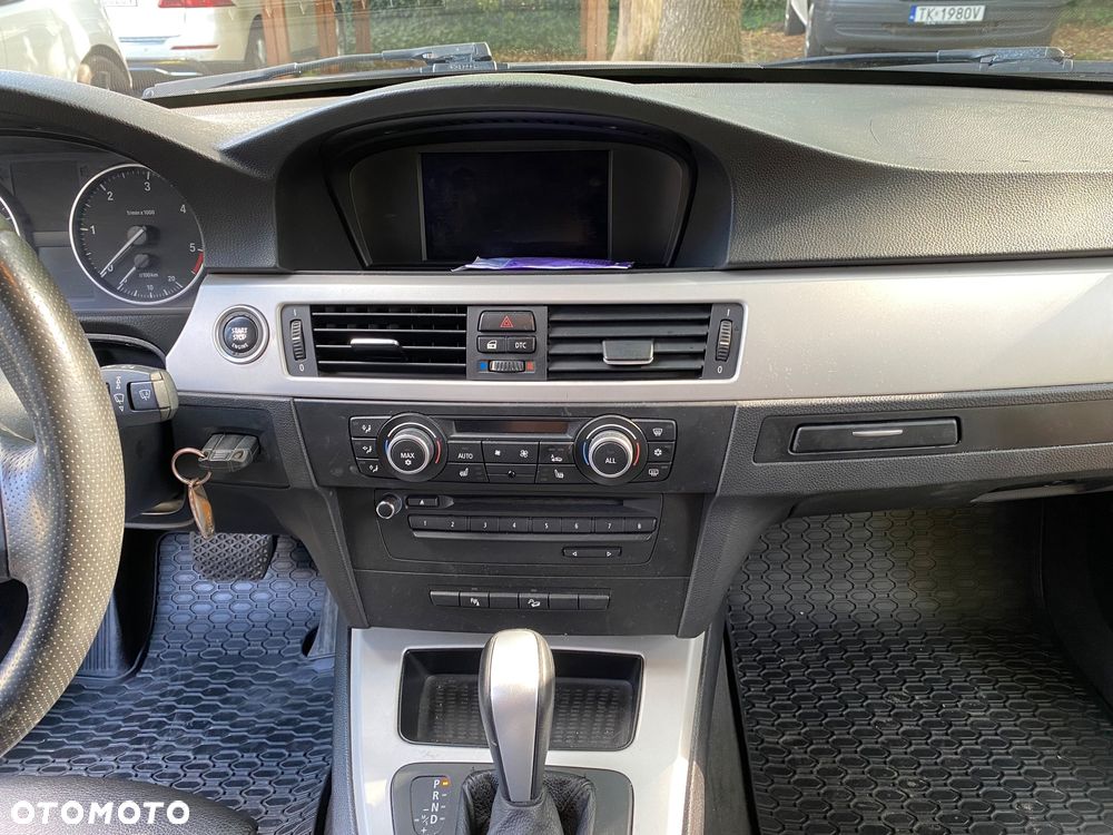 BMW Seria 3 - 30