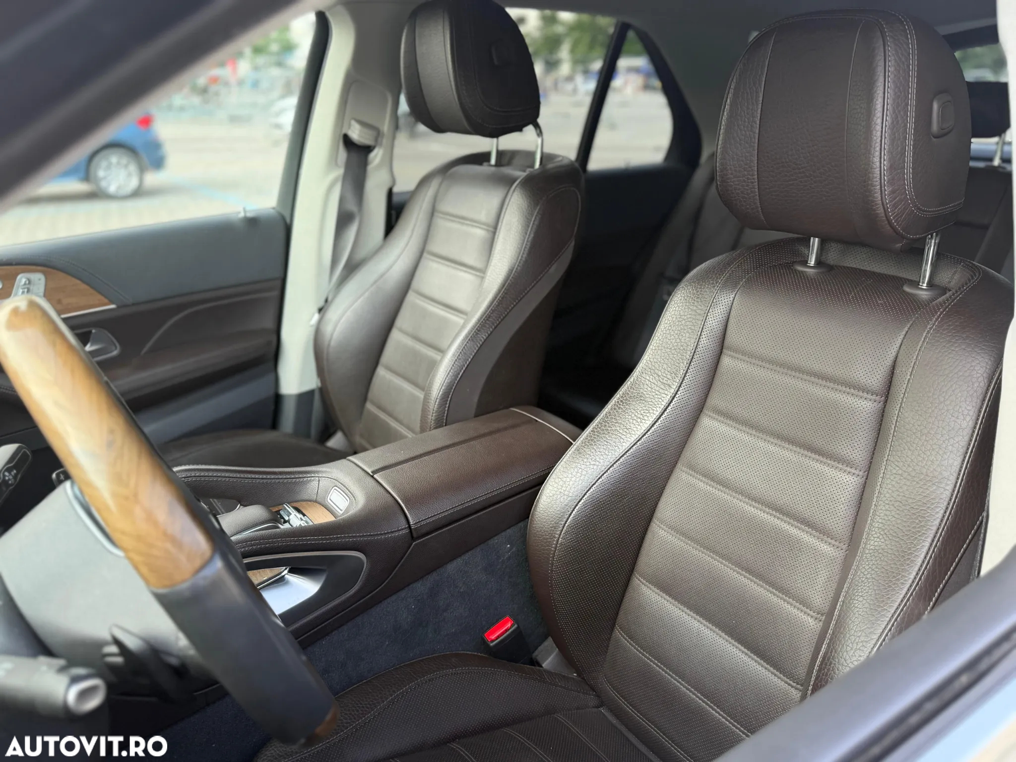 Mercedes-Benz GLE 350 d 4MATIC - 11