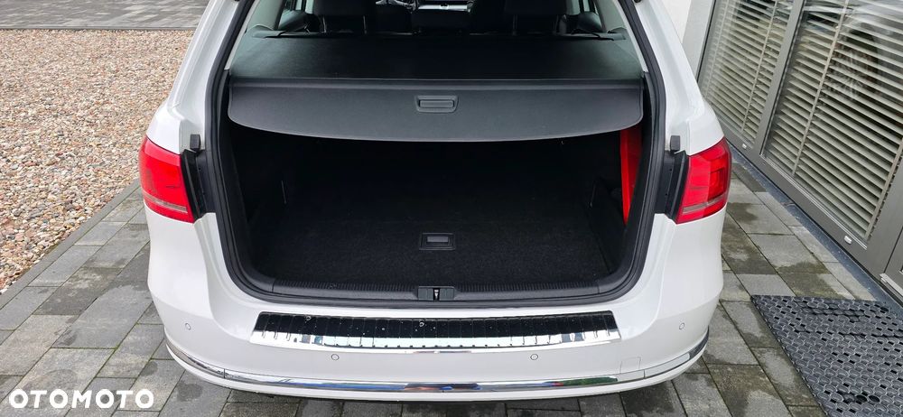 Volkswagen Passat 2.0 TDI Comfortline - 15