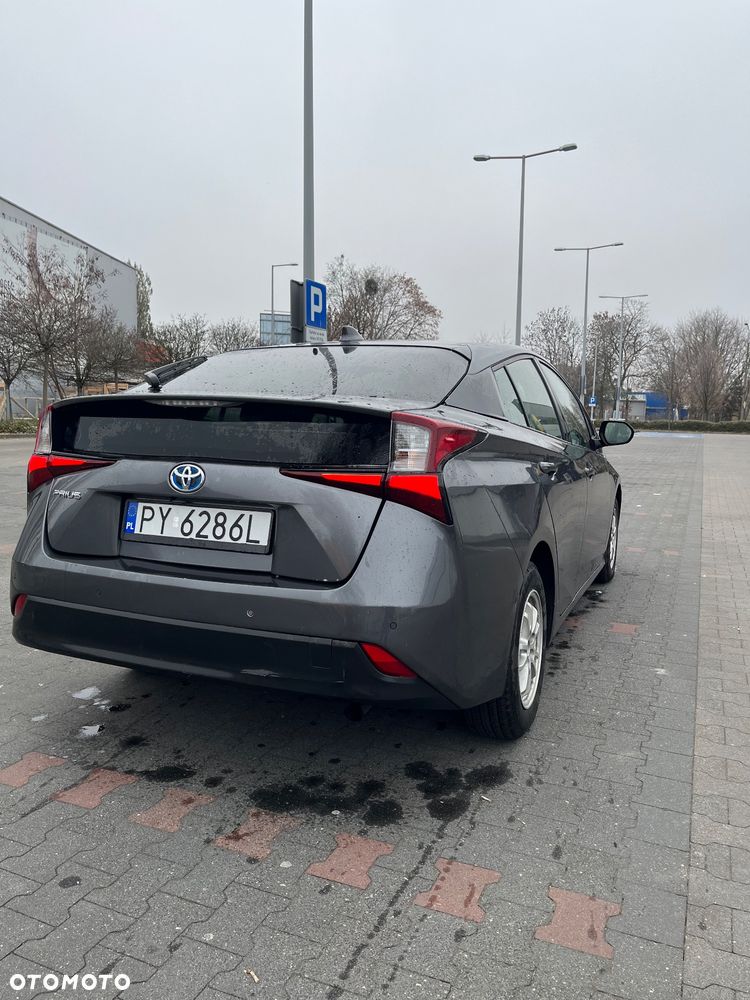 Toyota Prius Hybrid - 15