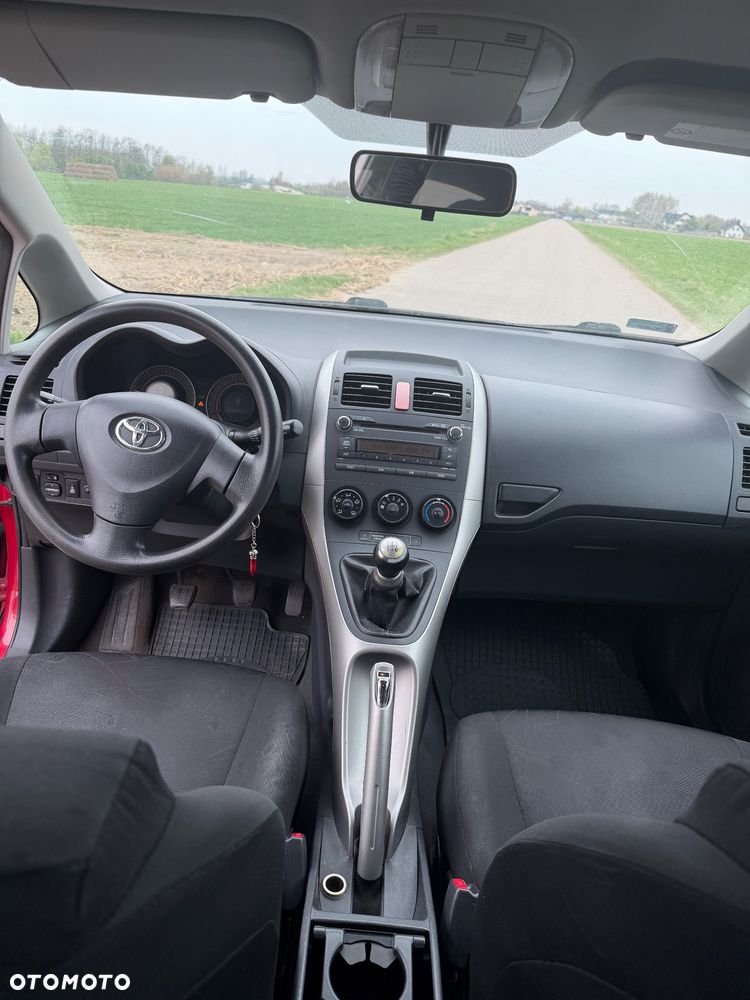 Toyota Auris 1.4 D-4D Luna - 9