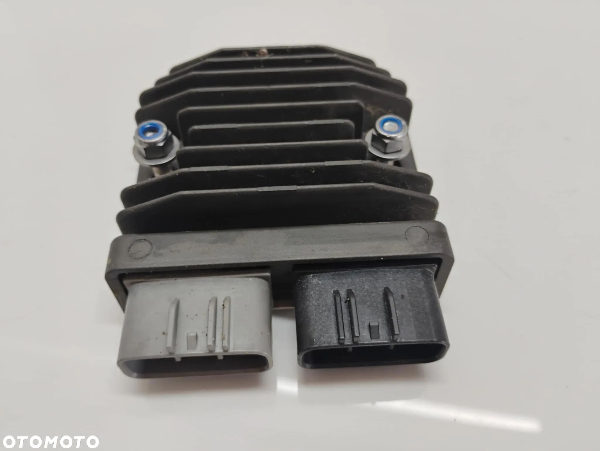 REGULATOR NAPIĘCIA BMW F900 XR K83 K84 R1200 R1300 S1000 9467618-01 - 1