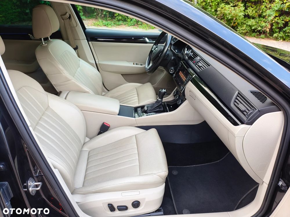 Skoda Superb 2.0 TDI L&K - 8