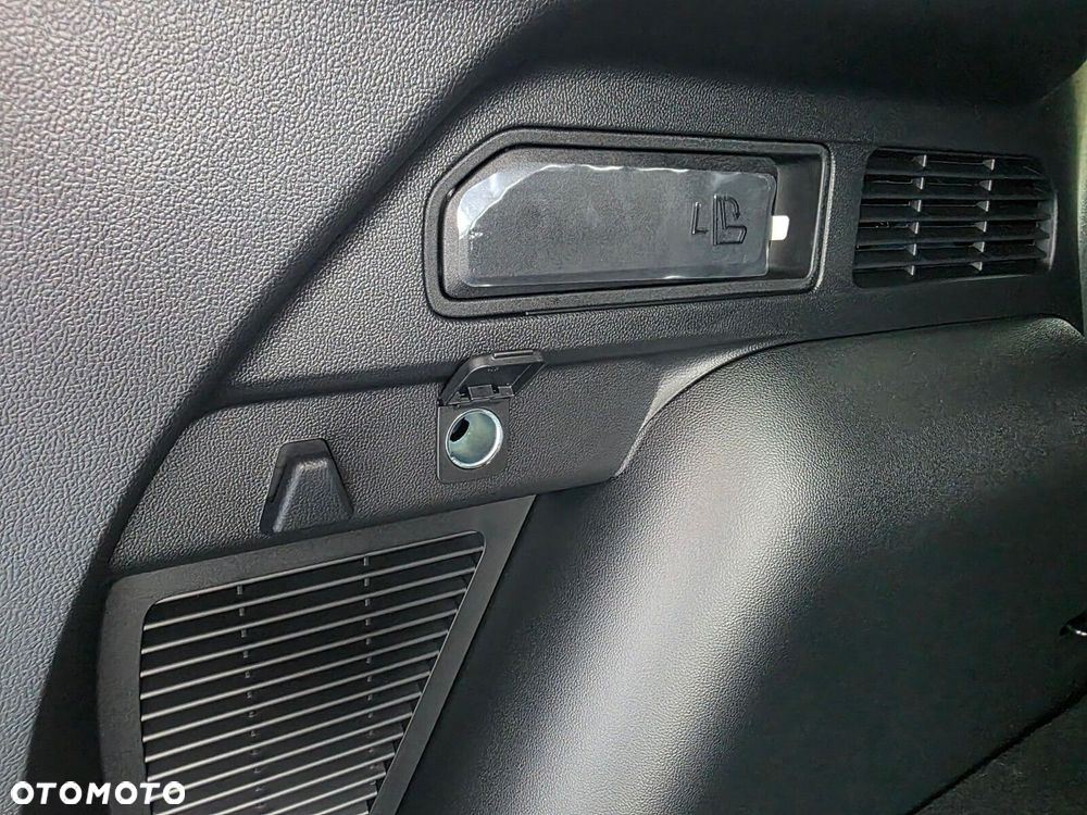 Ford Kuga - 33