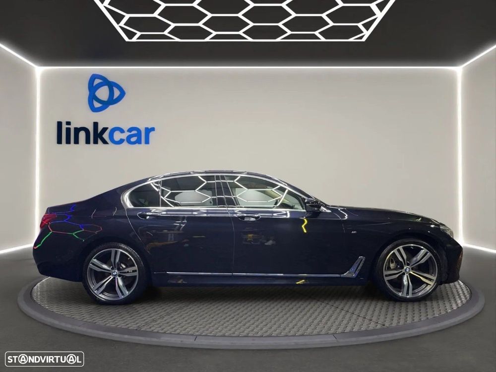 BMW 740 d xDrive Pack M - 9