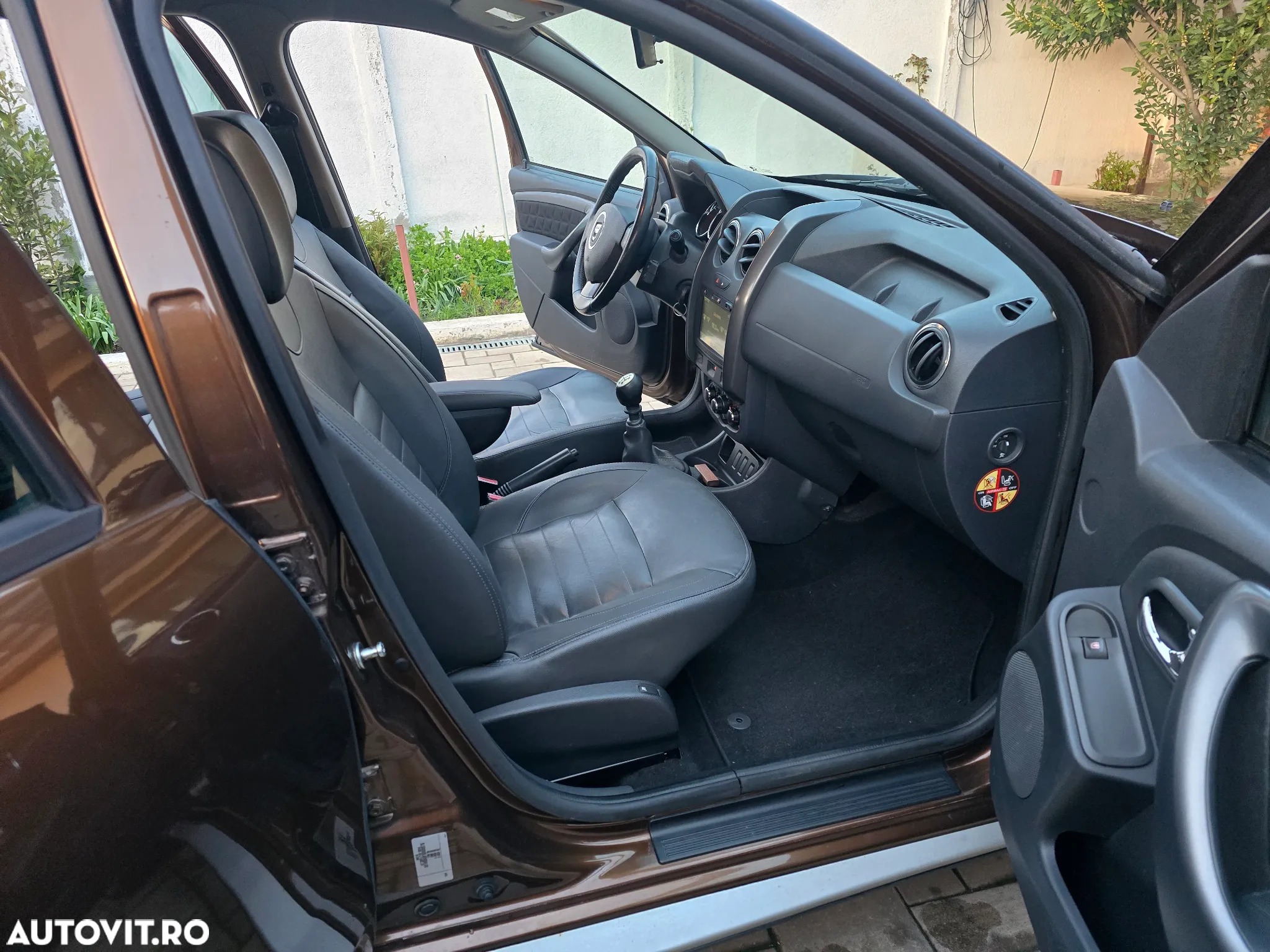 Dacia Duster 1.5 dCi 4x2 Laureate - 16