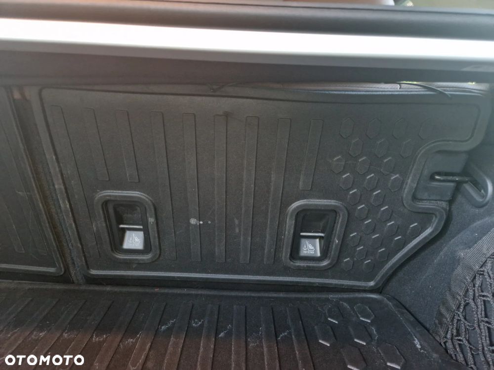 Subaru Outback - 13