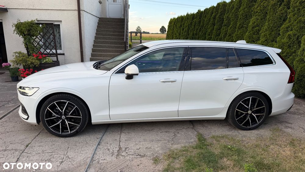Volvo V60 D4 AWD Momentum Pro - 11