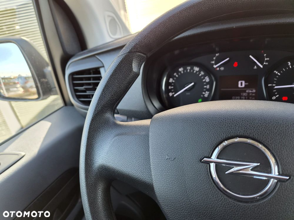 Opel Vivaro - 20