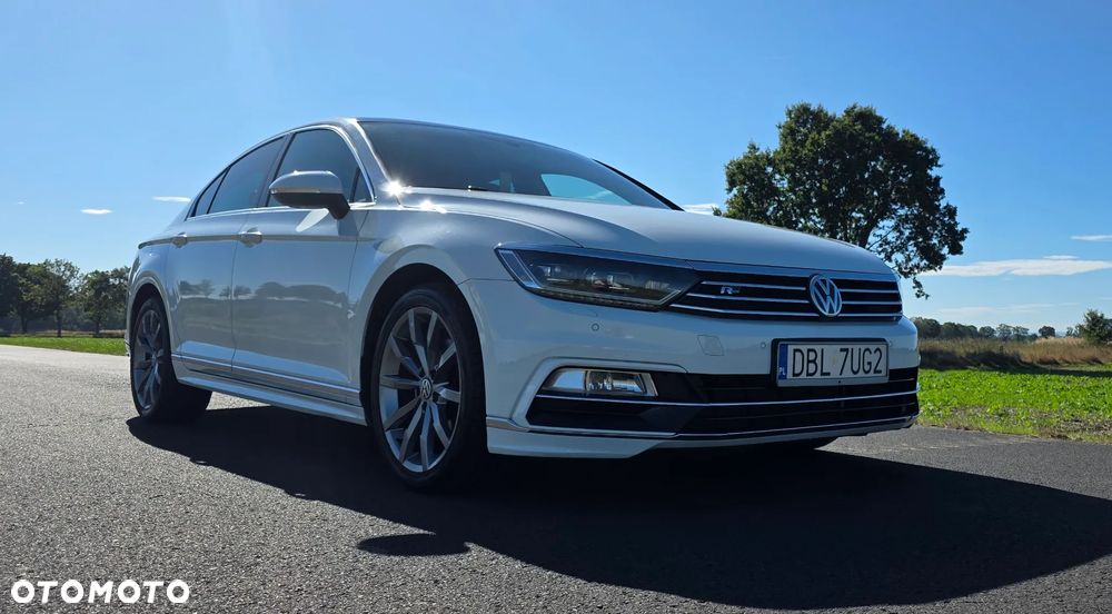 Volkswagen Passat 2.0 TDI SCR DSG Highline - 2
