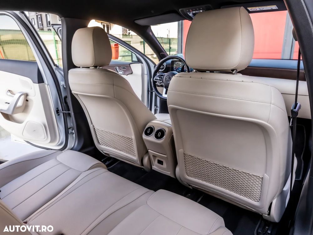 Mercedes-Benz A 250 e 8G-DCT - 11