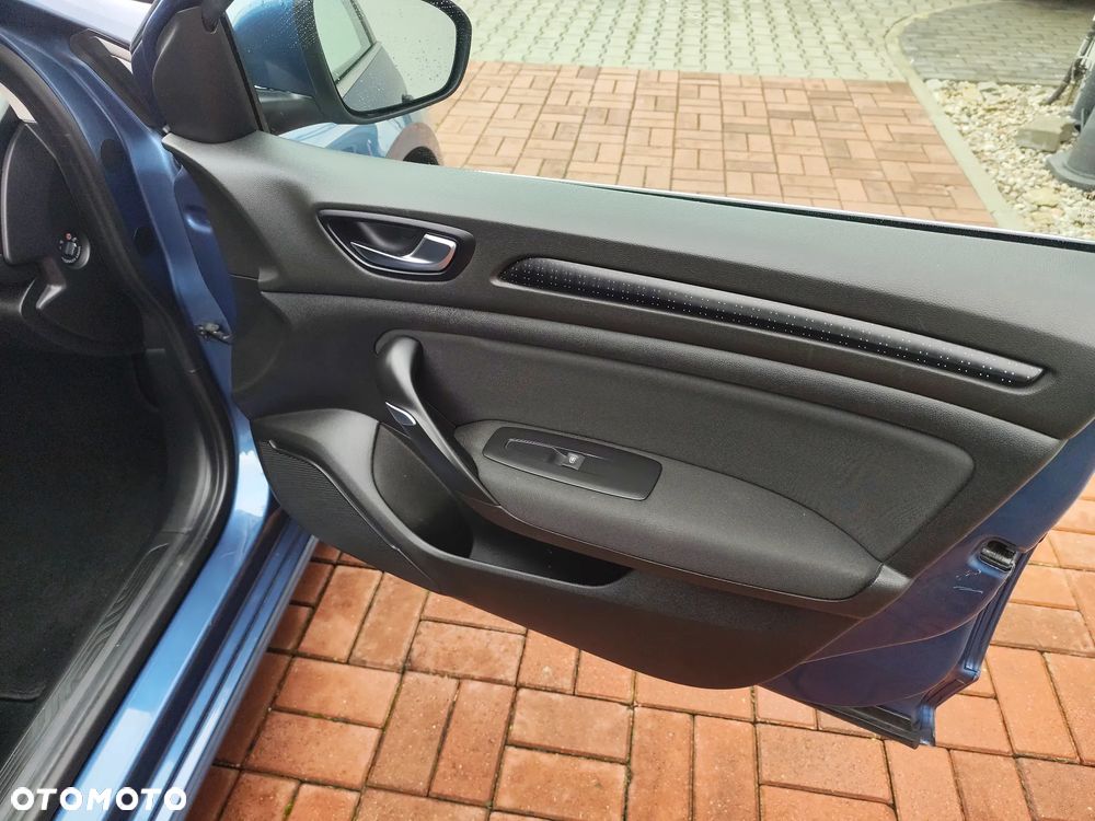 Renault Megane ENERGY TCe 100 LIFE - 18