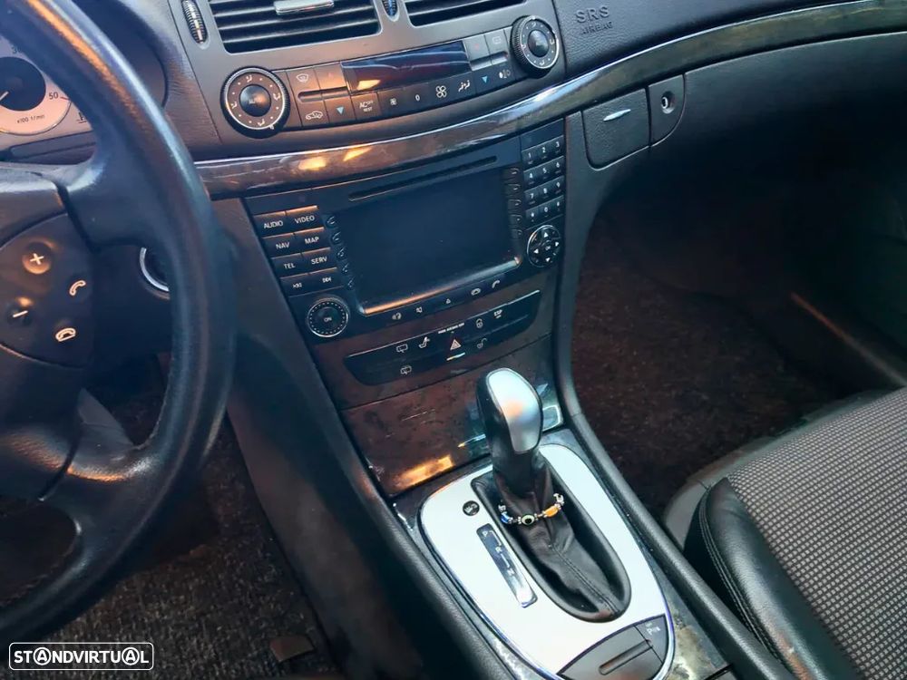Mercedes-Benz E 220 - 9