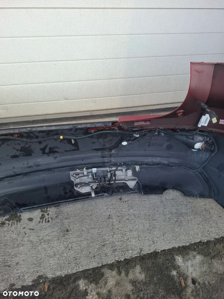 Volvo XC40 zderzak tył 4PDC kod koloru 725 - 12