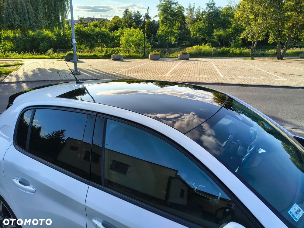 Peugeot 208 1.2 PureTech Allure S&S - 8