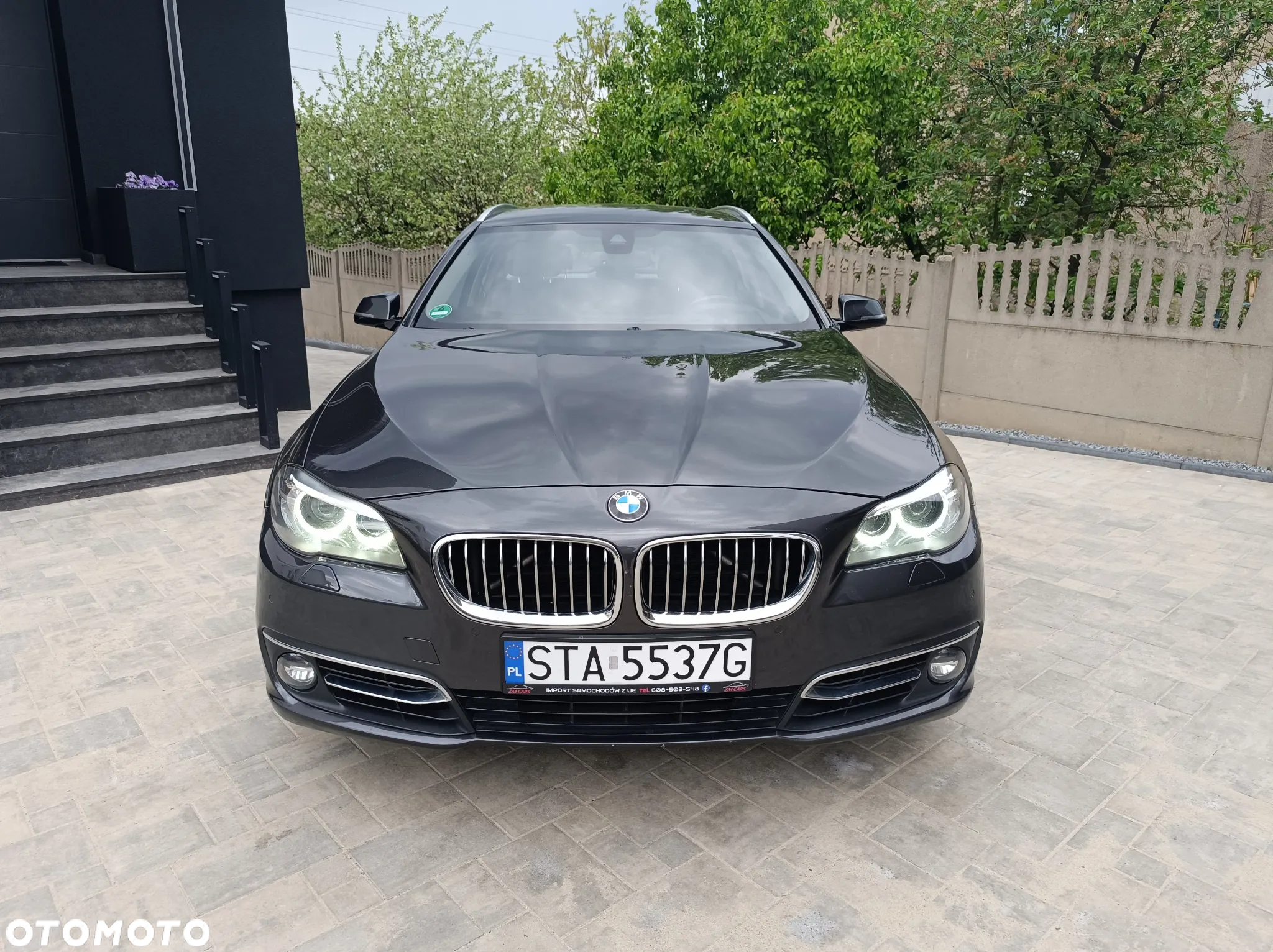 BMW Seria 5 520d xDrive Touring - 8