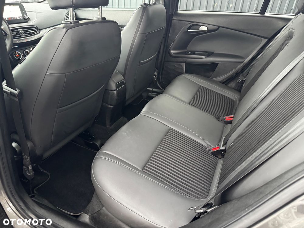 Fiat Tipo 1.4 T-Jet S-Design - 12