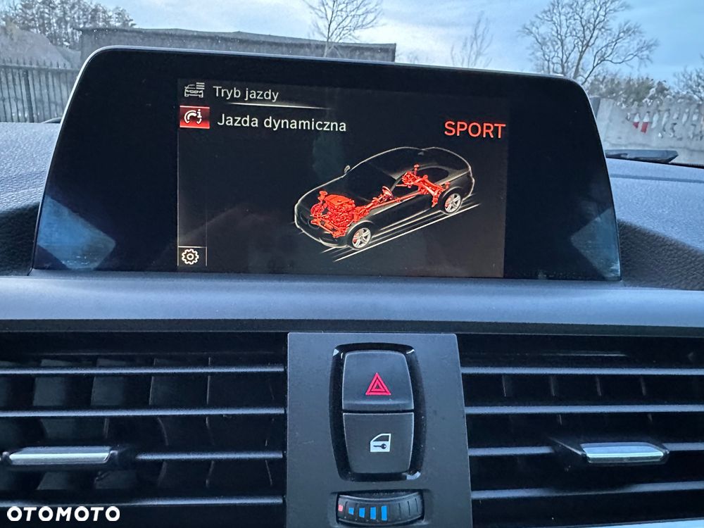 BMW Seria 2 218d M Sport - 19