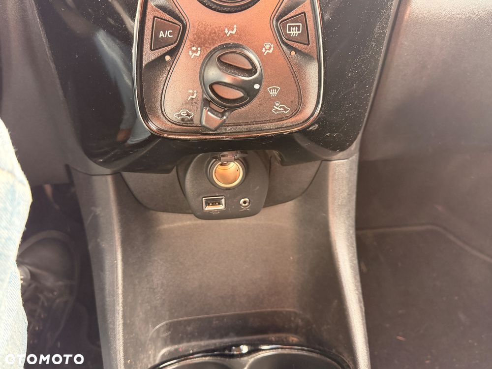 Citroën C1 VTi 72 ETG ORIGINS - 21