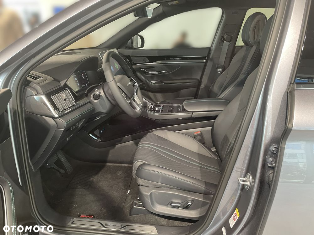 BYD Seal U - 10