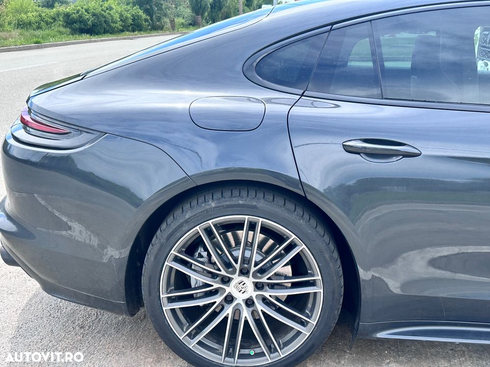 Porsche Panamera 4S E-Hybrid - 18