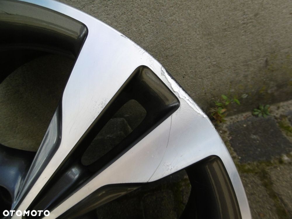 mercedes vito, v-klasa w447 - felga 7.5jx18h2 et52 5x112 - 4