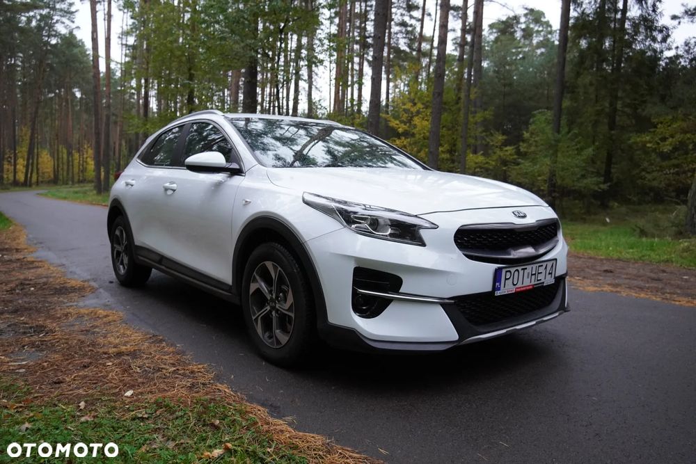 Kia XCeed 1.6 CRDi Eco-Dynamics+(48V Mild-Hybrid) DCT7 VISION - 10