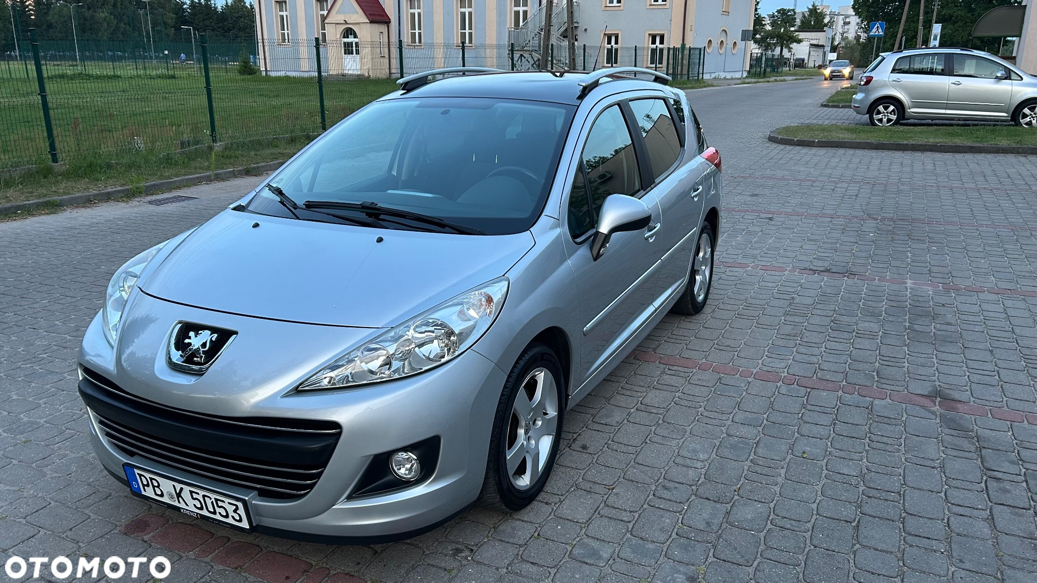 Peugeot 207 SW 120 VTi Outdoor - 2
