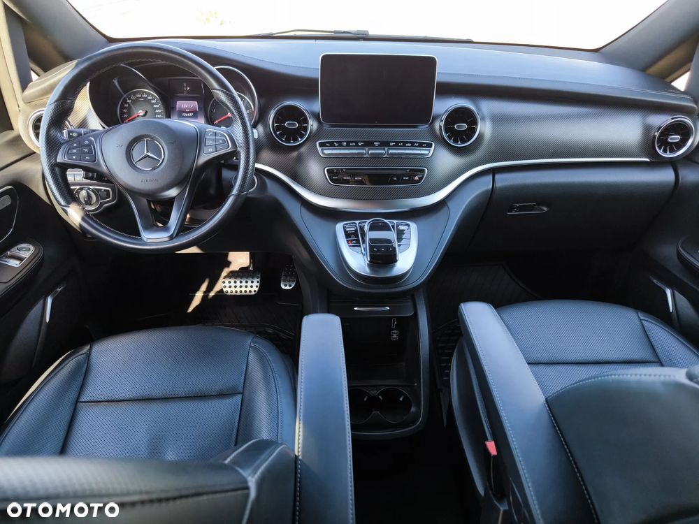 Mercedes-Benz Klasa V 300 d 4-Matic Avantgarde 9G-Tronic (d³ugi) - 12
