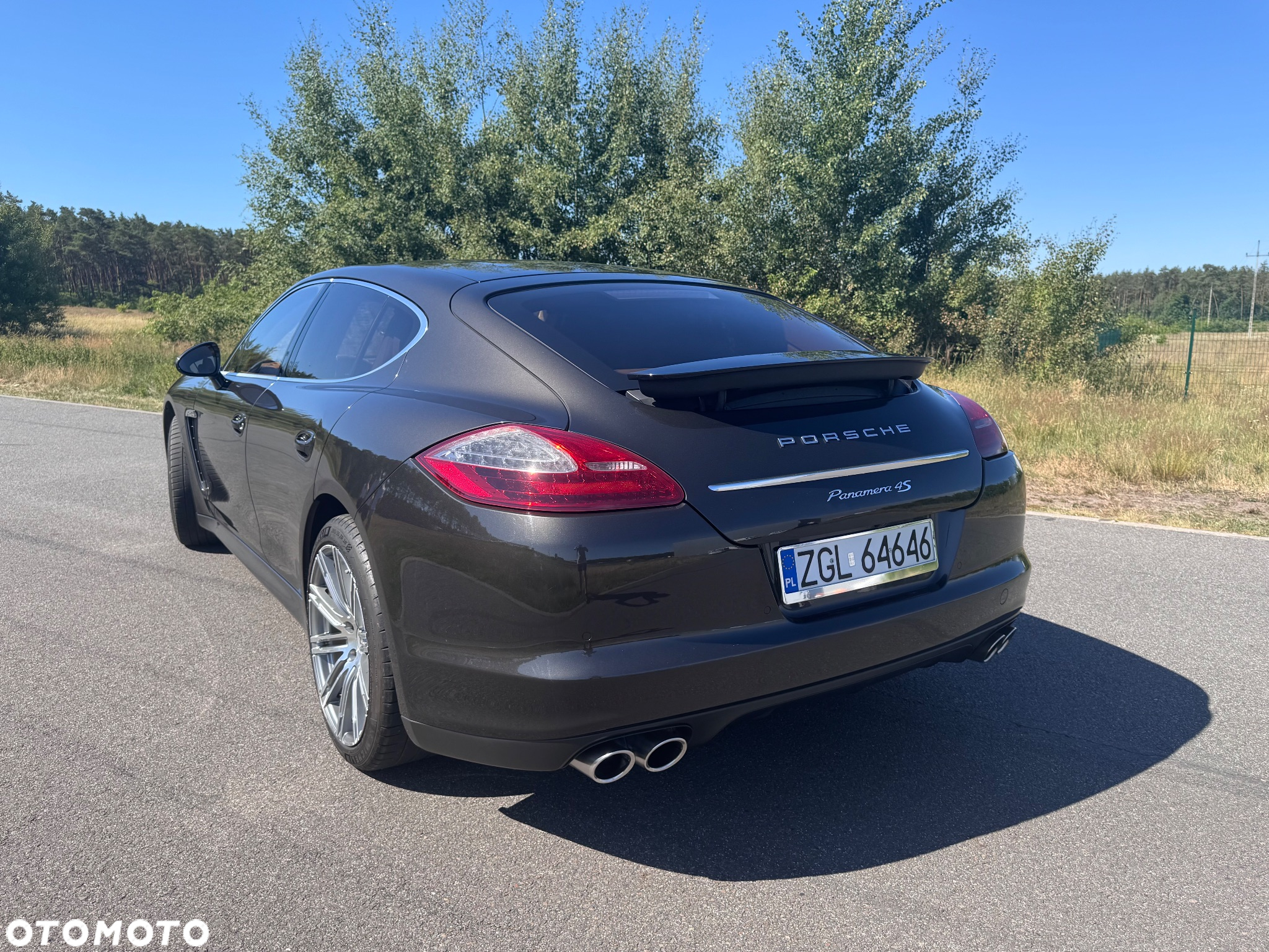 Porsche Panamera 4S - 6