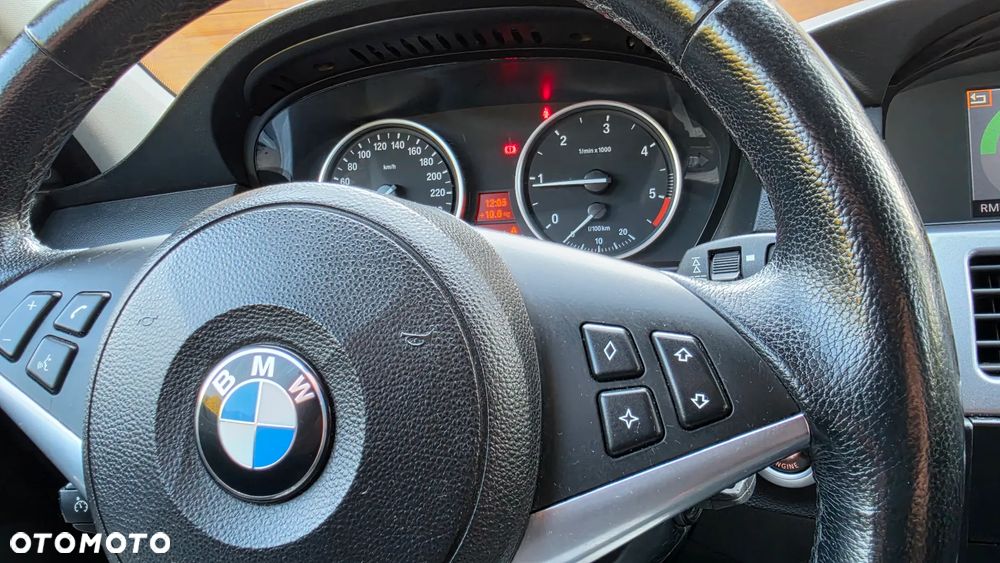 BMW Seria 5 - 33
