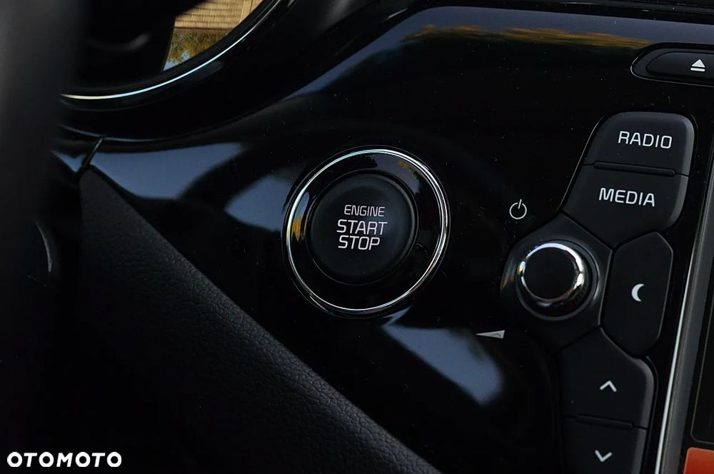 Kia Ceed 1.6 CRDi 128 Platinum Edition - 31