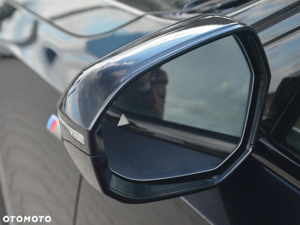BMW Seria 5 520d xDrive - 11