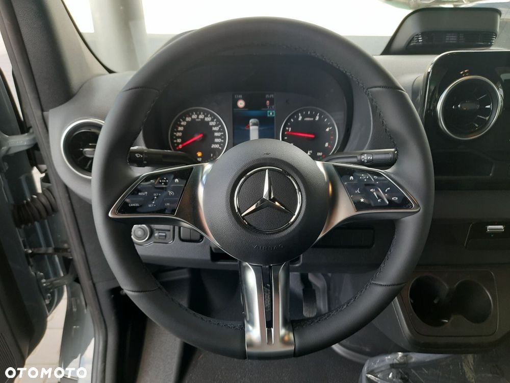 Mercedes-Benz Sprinter 317 CDI OM654 - 18