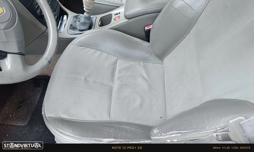 Renault Laguna 1.9 dCi Initiale - 10