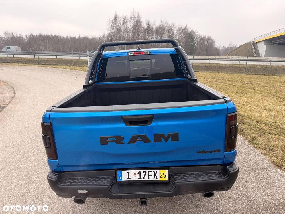 Dodge RAM - 11