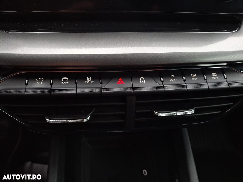 Skoda Octavia 2.0 TDI DSG Style - 25