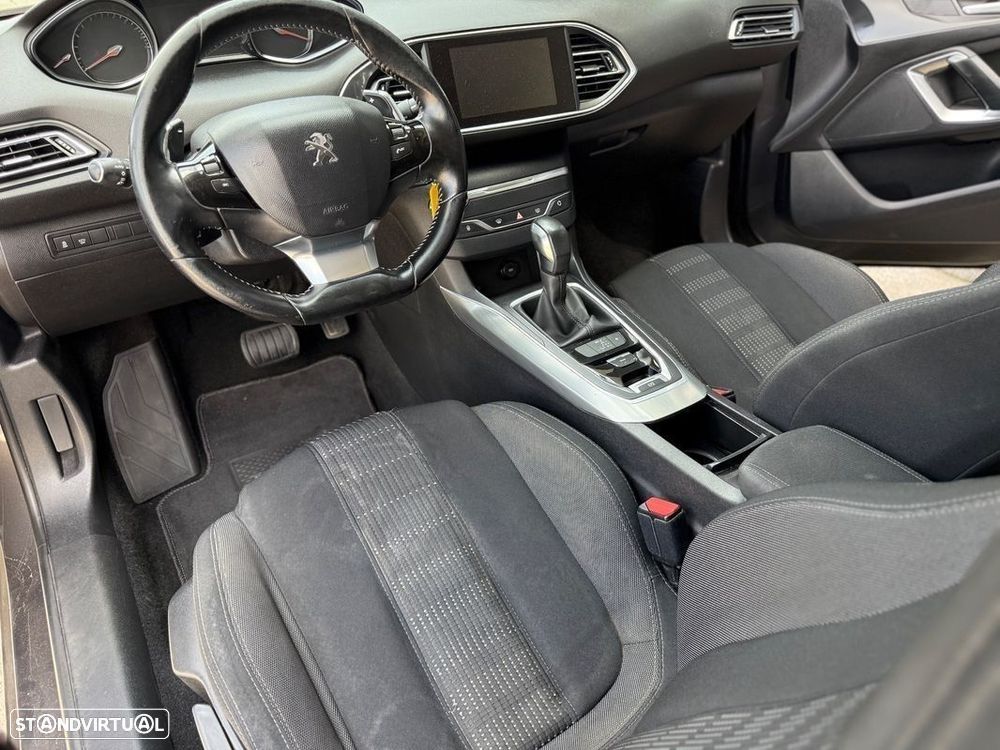 Peugeot 308 SW 1.6 BlueHDi Allure J17 EAT6 - 15