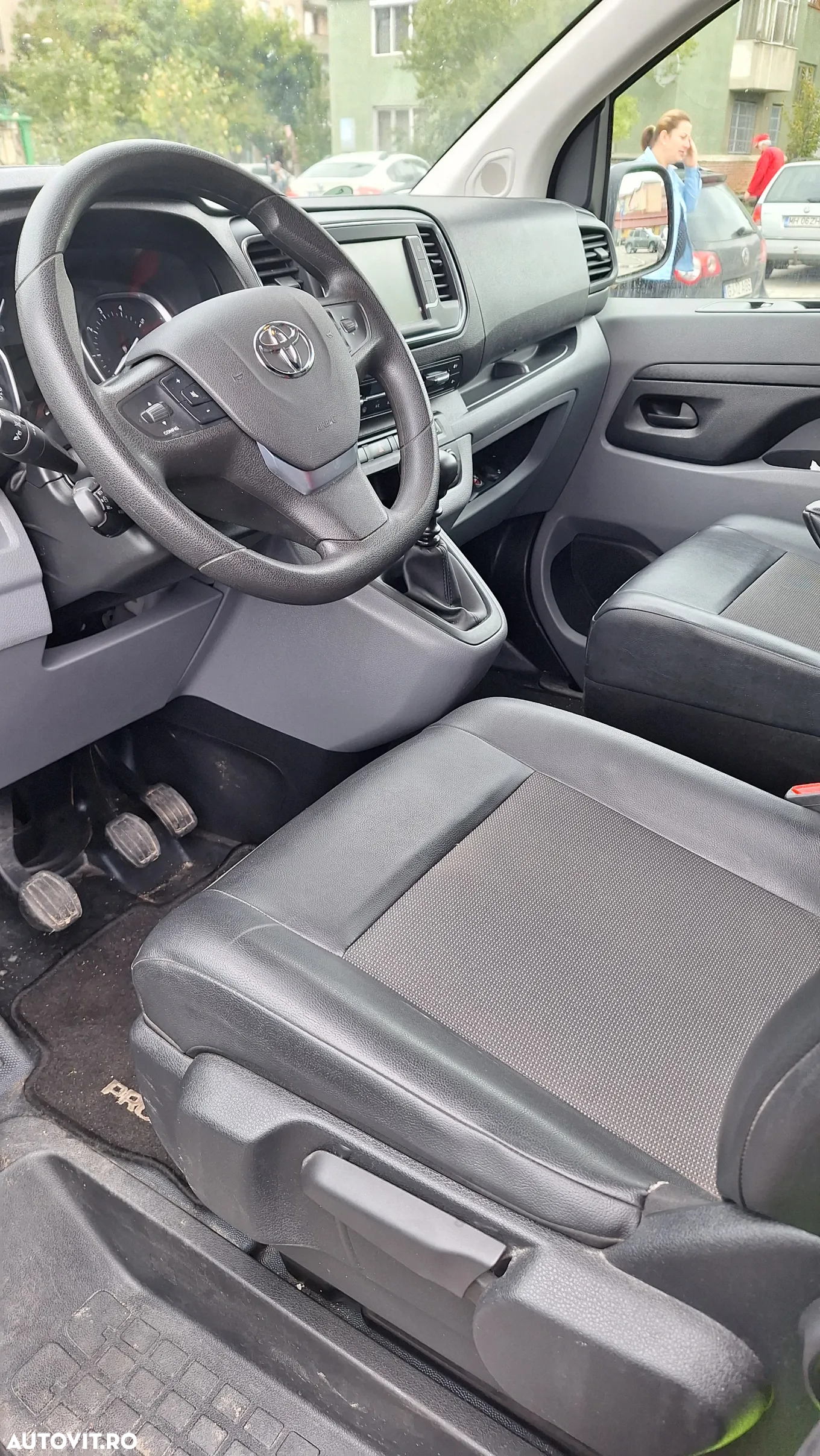 Toyota Proace - 10