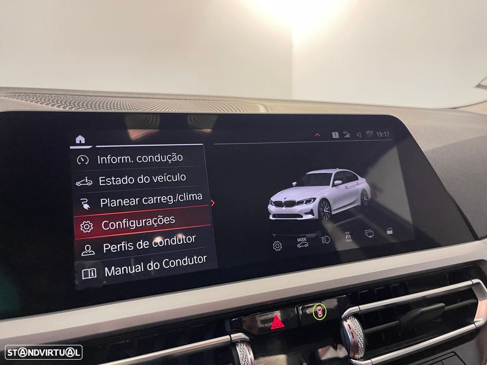 BMW 330 e Corporate Edition Auto - 24